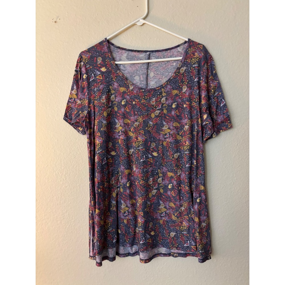 LuLaRoe Perfevt T Top Womens XL Purple Floral Geometric Short High Low A1250